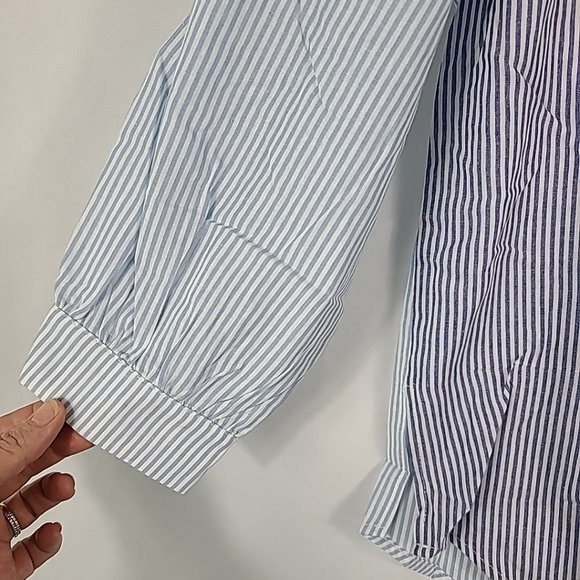 Andree by Unit Women's Yours or Mine Striped Button Down Shirt Sz M Blue White - Picture 5 of 9